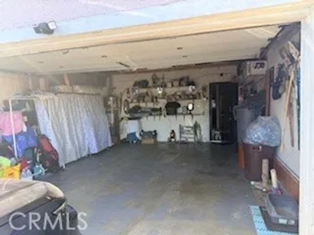 4624 E Rosecrans, Compton, CA 90221