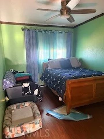 4624 E Rosecrans, Compton, CA 90221