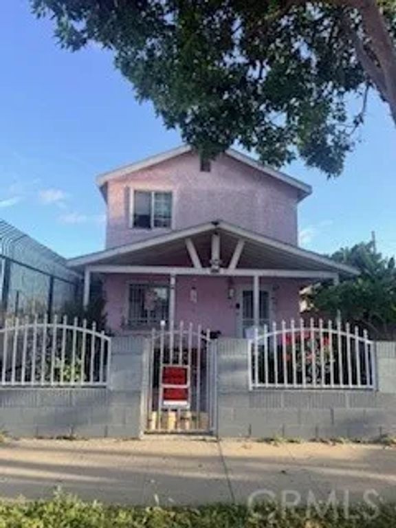 4624 E Rosecrans, Compton, CA 90221