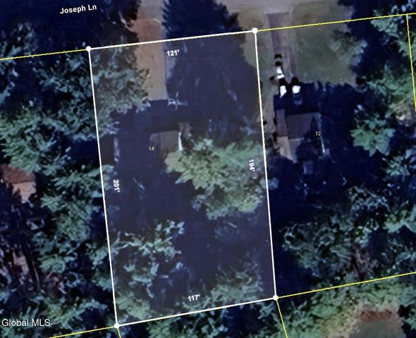 14 Joseph Lane, Wilton, NY 12831