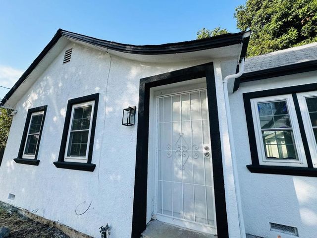 374 S 21st Street, San Jose, CA 95116