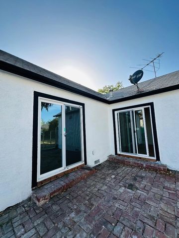 374 S 21st Street, San Jose, CA 95116