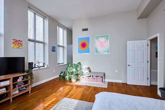 841 Parker Street 306, Boston, MA 02120