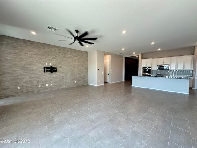 12474 N Appling Avenue, Marana, AZ 85653