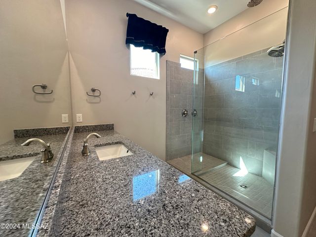 12474 N Appling Avenue, Marana, AZ 85653