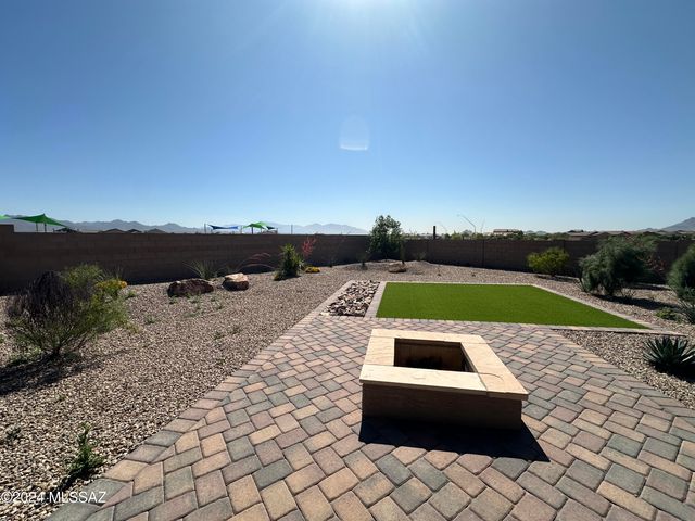 12474 N Appling Avenue, Marana, AZ 85653