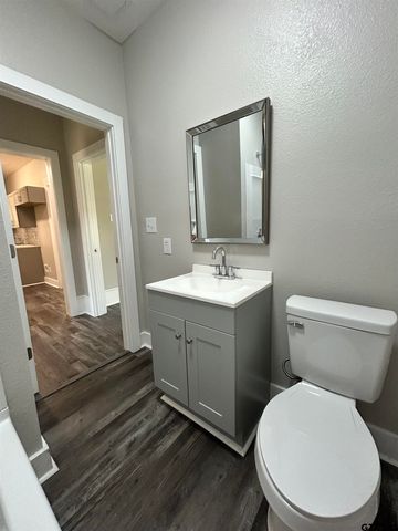 112 E Lakeview, Henderson, TX 75652