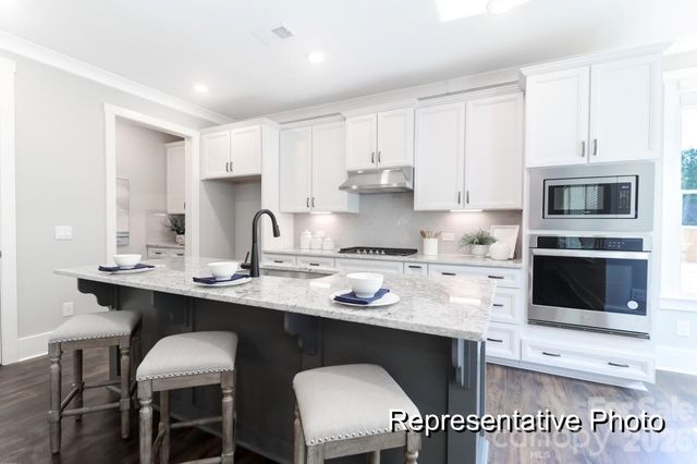 1863 Climbing Rose Court 17, Rock Hill, SC 29732