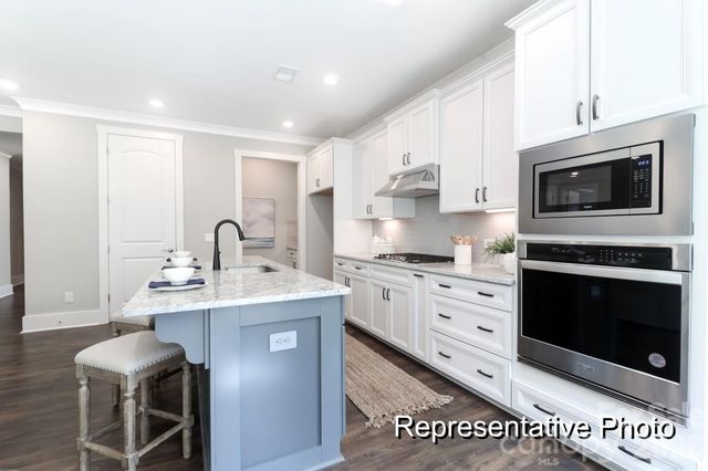 1863 Climbing Rose Court 17, Rock Hill, SC 29732