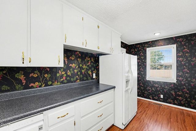 106 May Street, Dunn, NC 28334