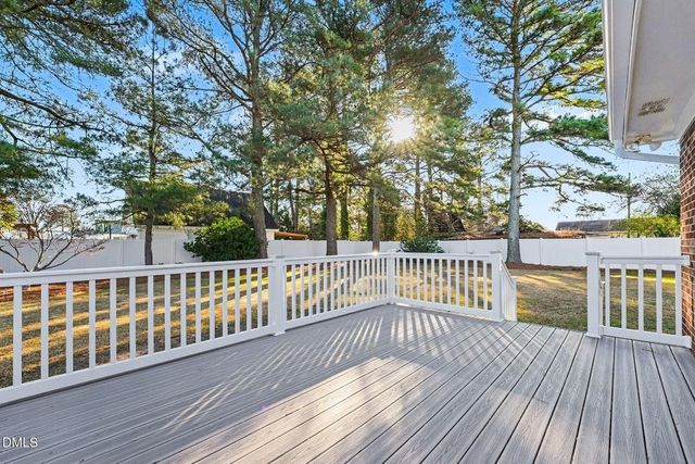 106 May Street, Dunn, NC 28334