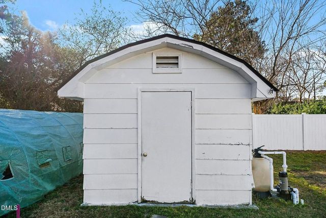 106 May Street, Dunn, NC 28334