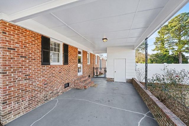 106 May Street, Dunn, NC 28334