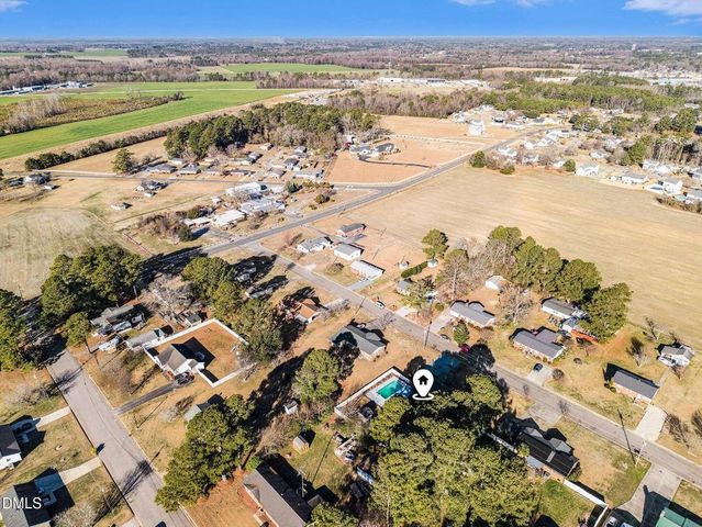 106 May Street, Dunn, NC 28334