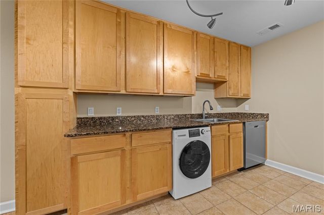 5630 Pershing Avenue 34, St Louis, MO 63112