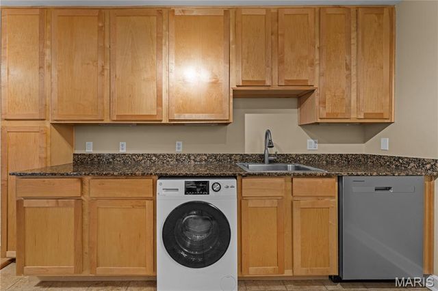 5630 Pershing Avenue 34, St Louis, MO 63112
