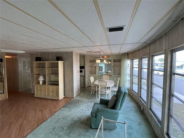 807 JOLANDA CIRCLE, Venice, FL 34285