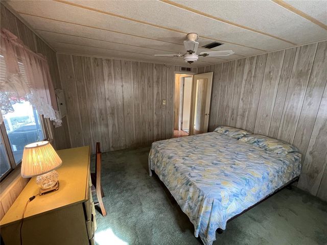 807 JOLANDA CIRCLE, Venice, FL 34285