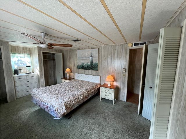 807 JOLANDA CIRCLE, Venice, FL 34285