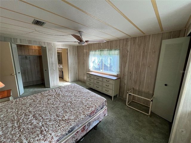 807 JOLANDA CIRCLE, Venice, FL 34285