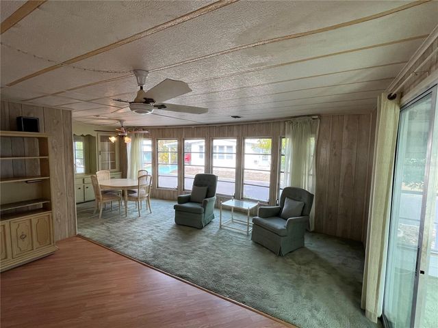 807 JOLANDA CIRCLE, Venice, FL 34285