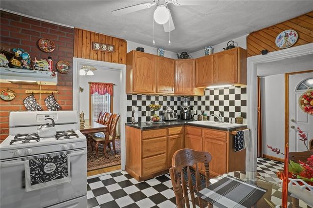 172 Ivy Street, East Providence, RI 02914