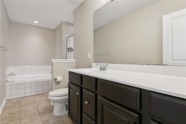 503 Alexia LN, Yorktown, VA 23690