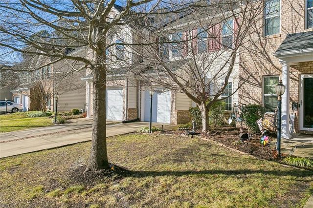 503 Alexia LN, Yorktown, VA 23690