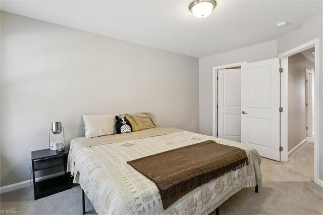 503 Alexia LN, Yorktown, VA 23690