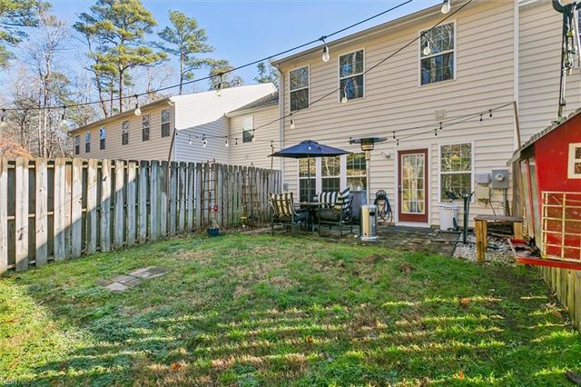 503 Alexia LN, Yorktown, VA 23690