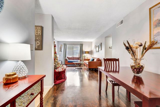 4507 9TH STREET W J1, Bradenton, FL 34207