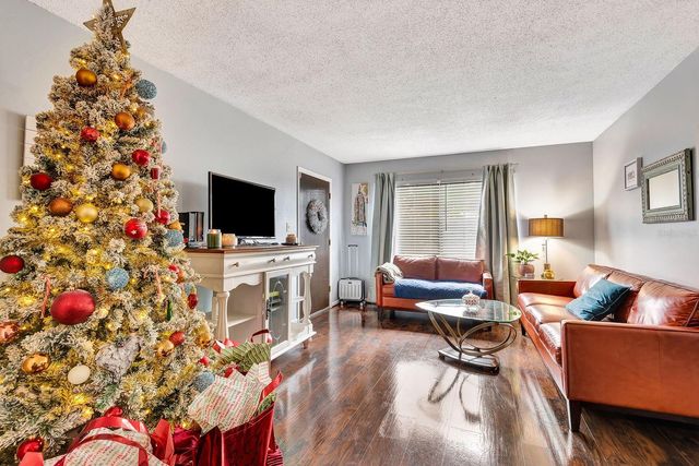 4507 9TH STREET W J1, Bradenton, FL 34207