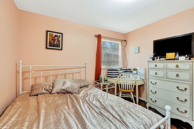 4507 9TH STREET W J1, Bradenton, FL 34207