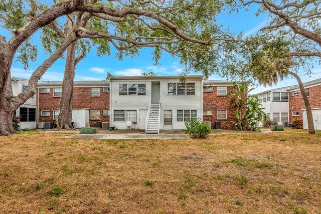 4507 9TH STREET W J1, Bradenton, FL 34207