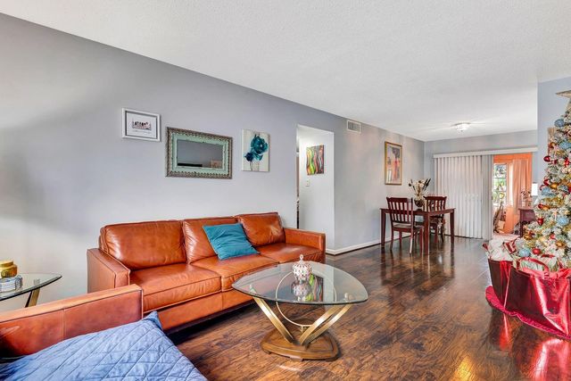 4507 9TH STREET W J1, Bradenton, FL 34207