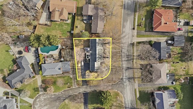 434 Whiteheath Ln, Louisville, KY 40243