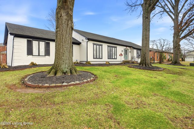 434 Whiteheath Ln, Louisville, KY 40243