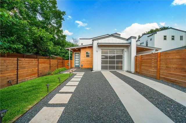 4313 Banister LN B, Austin, TX 78745