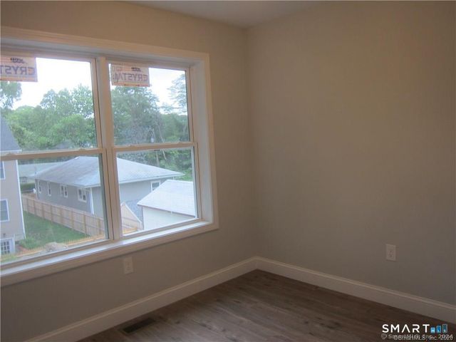 574 Chopsey Hill Road A, Bridgeport, CT 06606