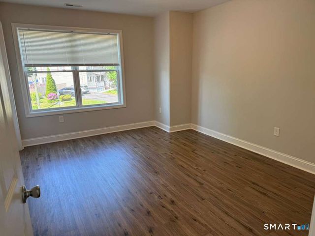 574 Chopsey Hill Road A, Bridgeport, CT 06606