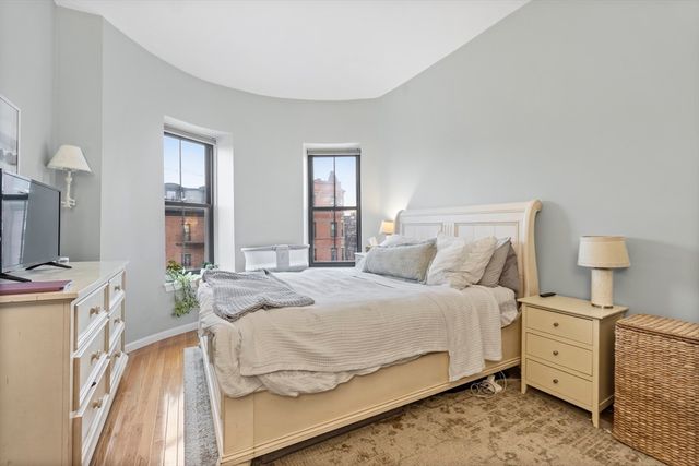 529 Columbus Ave 24, Boston, MA 02118