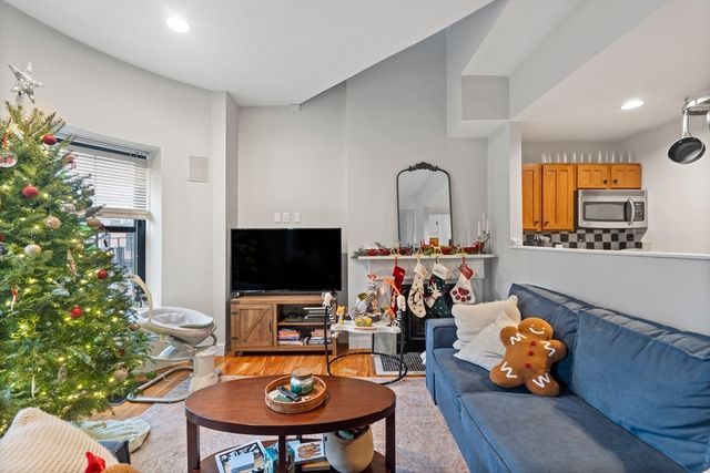 529 Columbus Ave 24, Boston, MA 02118