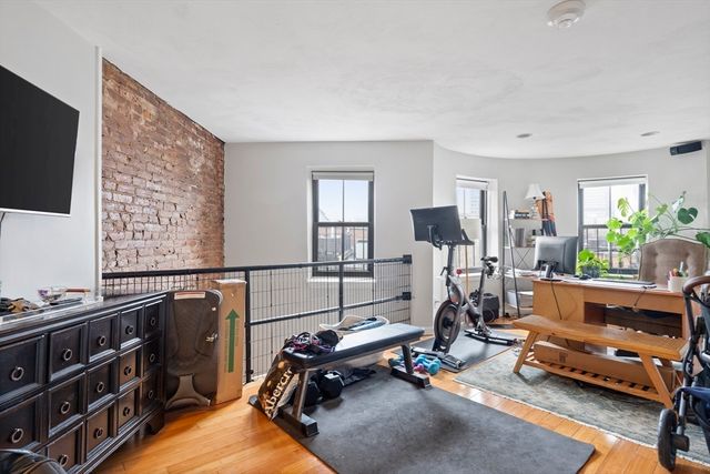 529 Columbus Ave 24, Boston, MA 02118