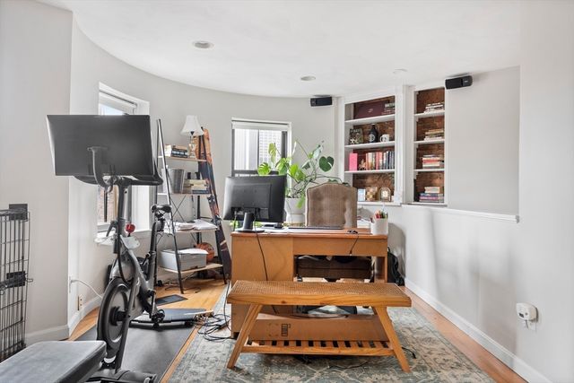 529 Columbus Ave 24, Boston, MA 02118