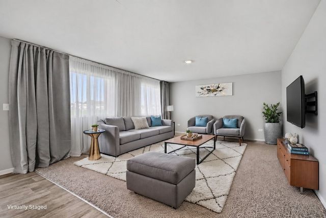 1329 Prairie Creek Trail, Joliet, IL 60431