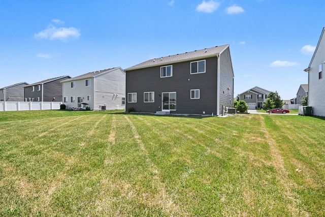 1329 Prairie Creek Trail, Joliet, IL 60431