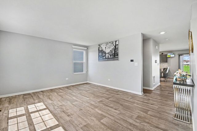 1329 Prairie Creek Trail, Joliet, IL 60431