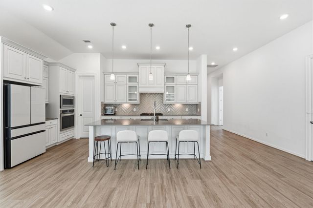 6071 Windward Falls Way, Kingwood, TX 77365