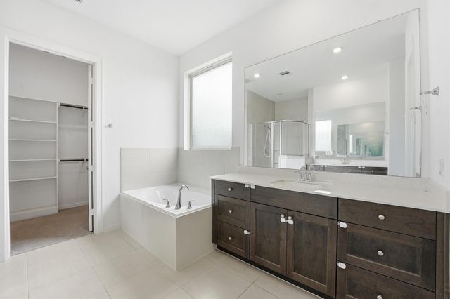 6071 Windward Falls Way, Kingwood, TX 77365