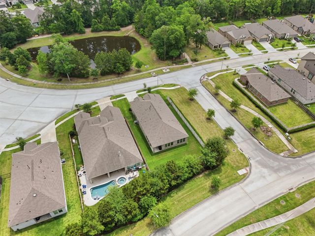 6071 Windward Falls Way, Kingwood, TX 77365